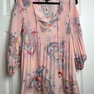 Women’s Paisley Peasant Top in Blush Pink